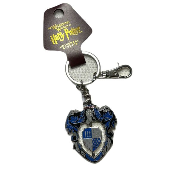 The Wizarding World of Harry Potter Ravenclaw Crest Keychain-NWT - Picture 1 of 5
